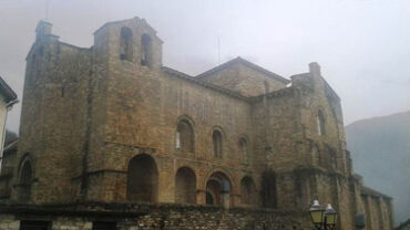 1609761632 972 monasterio de san pedro de siresa
