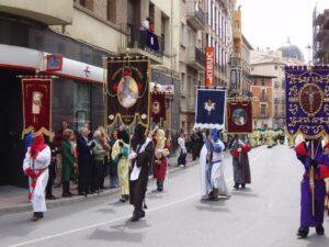 Procesión de Semana Santa en Huesca, fotografía histórica