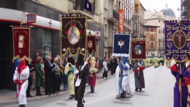Procesión de Semana Santa en Huesca, fotografía histórica