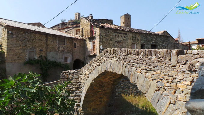 puente medieval de montañana